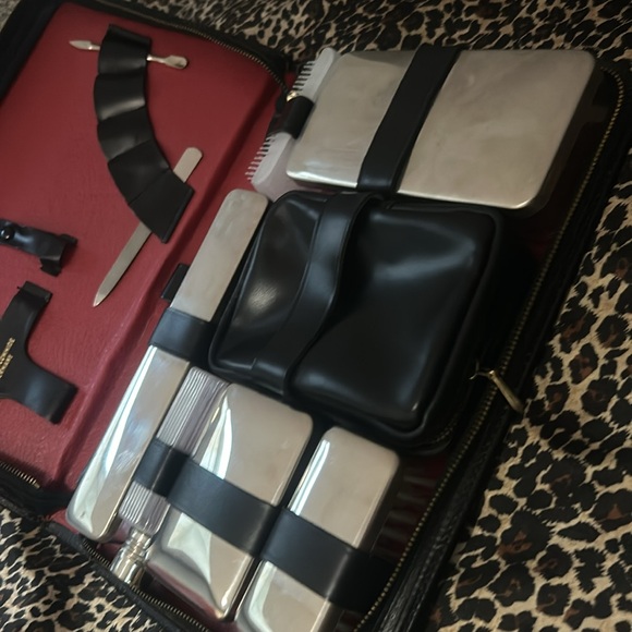 Vintage Chrome Griffon Germany Grooming Vanity Set - Picture 4 of 7